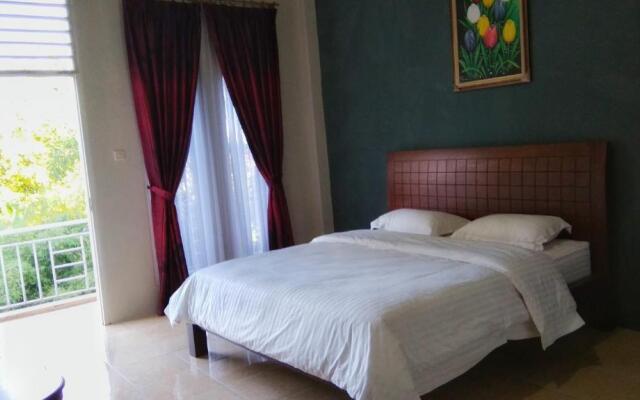 Tulip Inn Tomohon