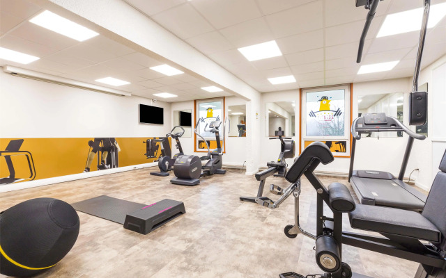 KYRIAD MONTCHANIN - Le Creusot