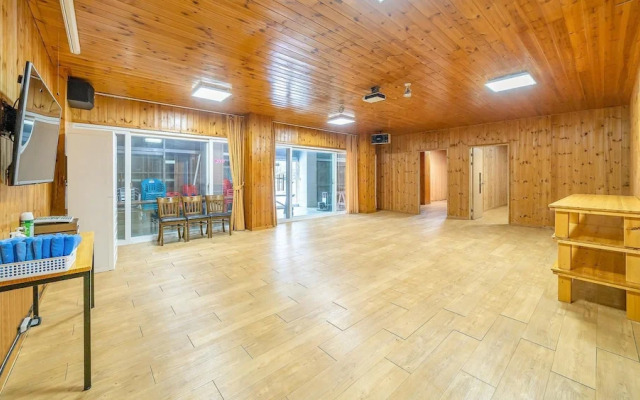 Ganghwa Marinwon Pulbilra Gajok Pension