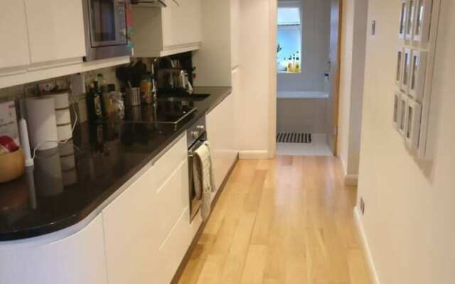 2-bed, Sleeps 4, Garden