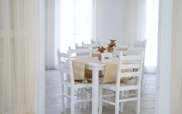 Spiros & Hiroko Hotel - Adults Only