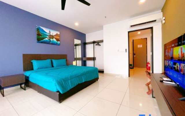 GYDEN STAYCATION #Straits Suites & Residences