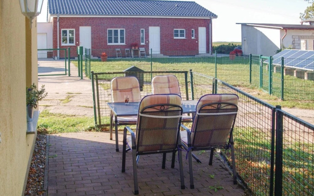 Nice Apartment in Katschow With 2 Bedrooms and Wifi