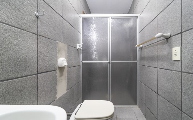 914 - Casa 3 dormitórios para 8 pessoas