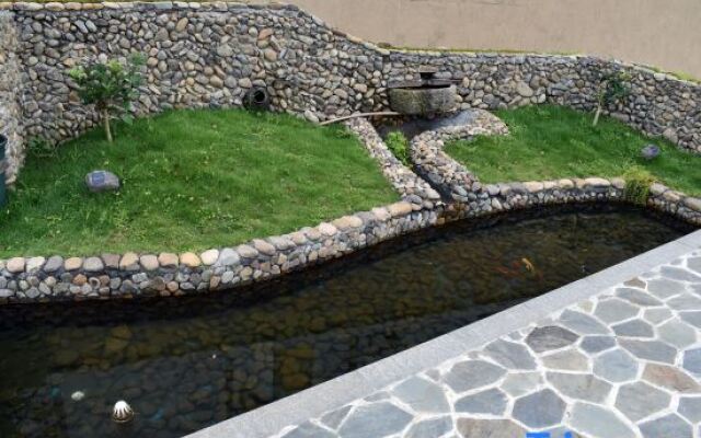 Yunhe Terrace Sit and Watch Yunqi Homestay