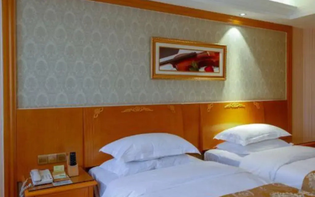 Vienna 3 Best Hotel (Nanchang Qingshan Lake High-tech)