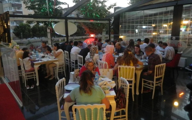 Egas Hotel