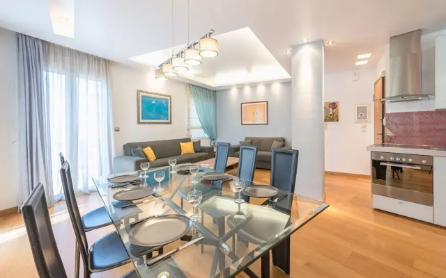 Agios Ioannis Metro Station - Comfy Apartment