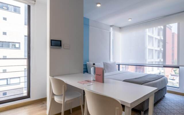 w Authentic Loft in Santa Ana