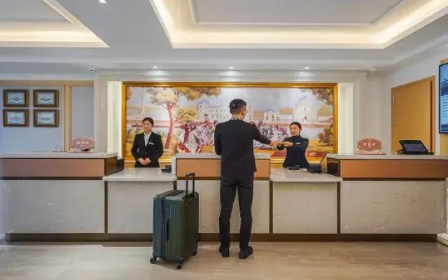Vienna Hotel (Zibo Zhongrun Avenue Branch)