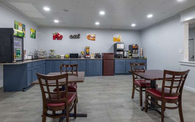 Suburban Studios Rock Hill Northeast I-77