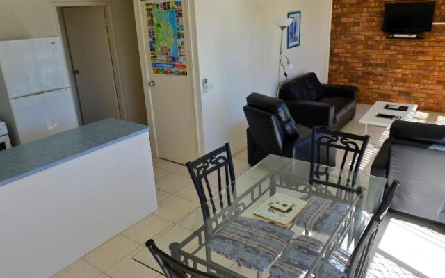 Beach House Holiday Apartments