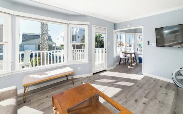 Pacific Bungalow