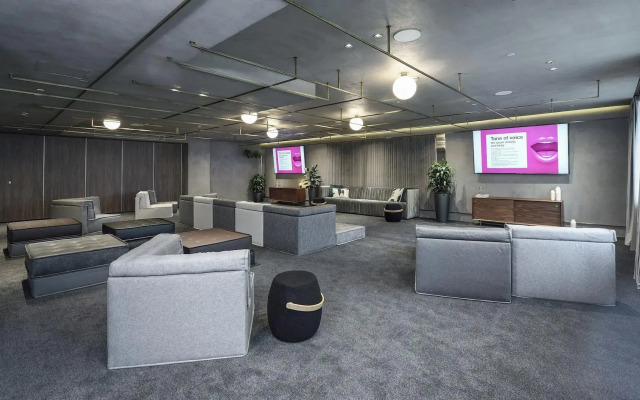 ONOMA Hotel