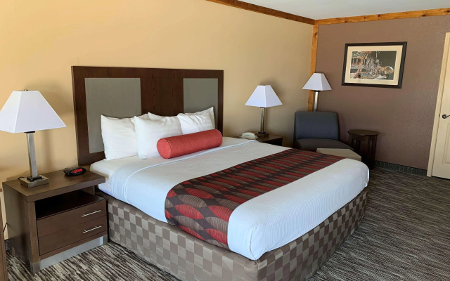 Best Western Windwood Inn & Suites