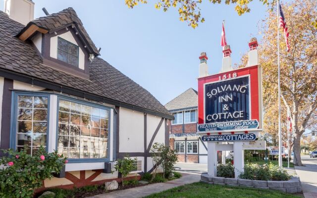 Solvang Inn and Cottages