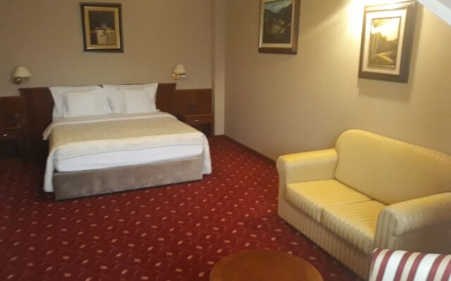 Hotel Kovilovo