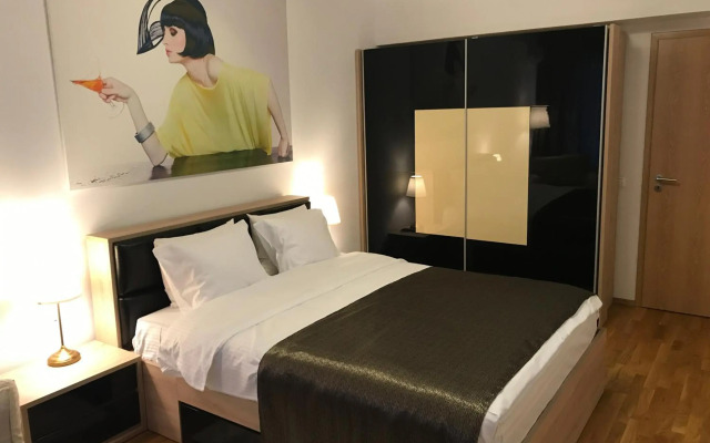 NewTown Bucharest Apartment