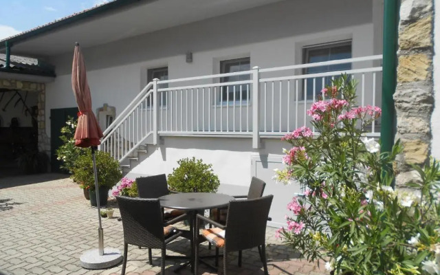 Weingut Apartment Hildegard Gangl