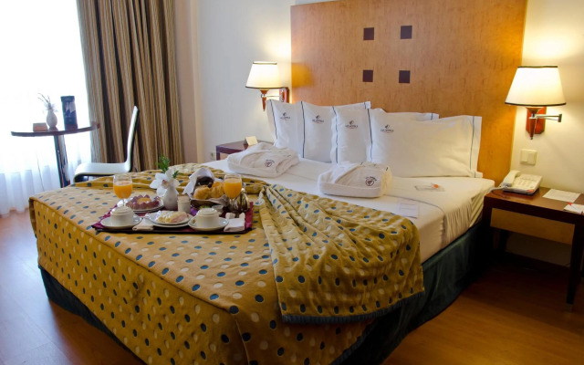 VIP Executive Santa Iria Hotel