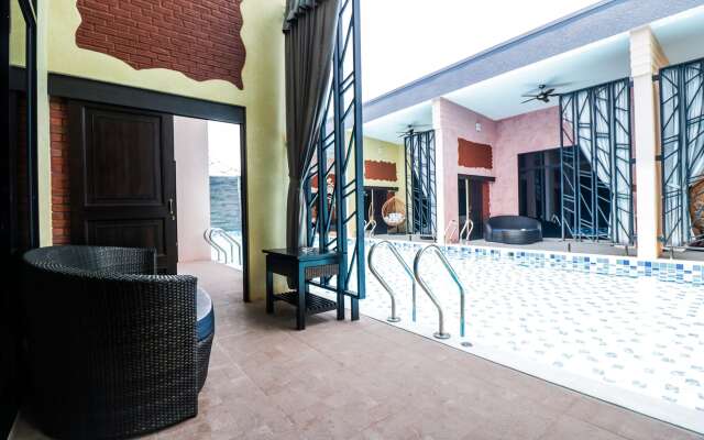 Baan Noppadol Hua Hin Loft Hotel