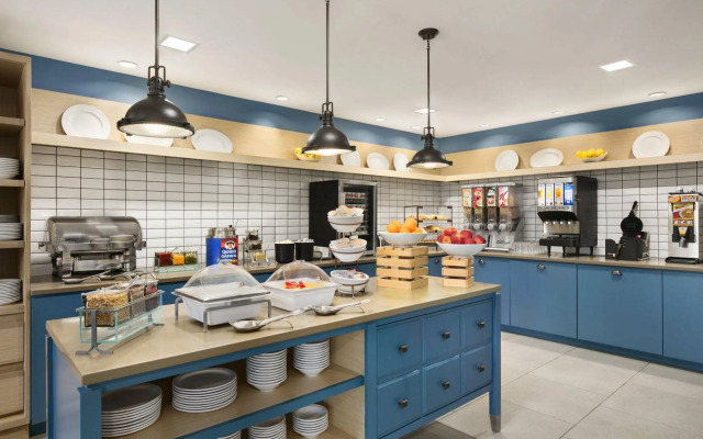 Country Inn & Suites by Radisson, Charlottesville-UVA, VA