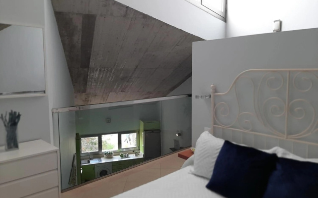 Loft de diseño muy luminoso, ideal parejas y teletrabajo
