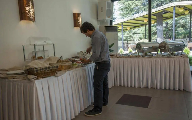 Hotel Sar