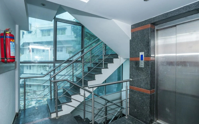 Capital O 38666 Elmas Golden Key