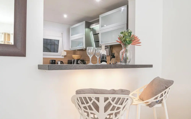 Puerto Banus Near La Sala By The Sea