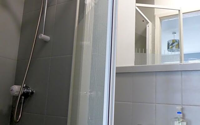 Rougey Lodge Hostel
