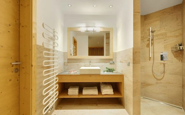 Alpin Stile Hotel