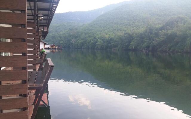 Ingphupha Resort and Restaurant