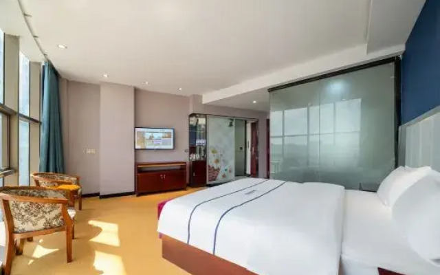City Hotel