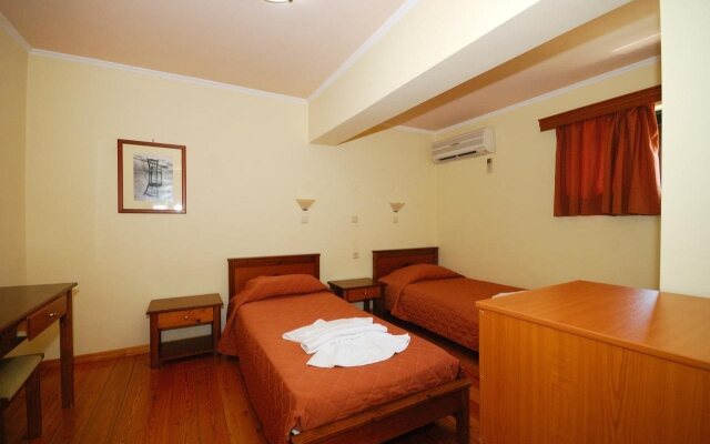 Aloni Suites