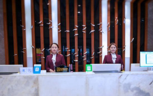 Tong Xin Yu Long Hotel