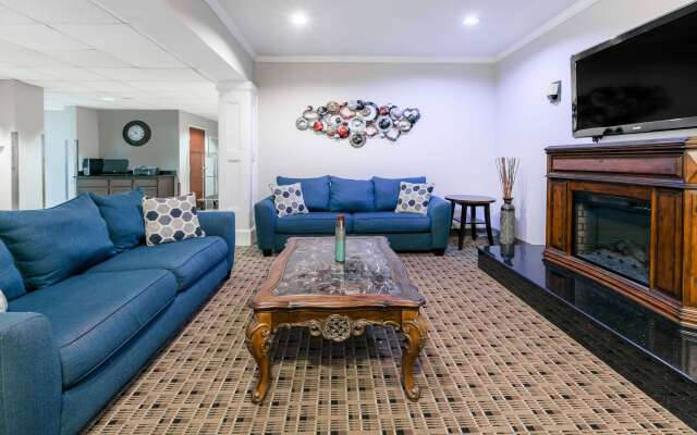 Microtel Inn & Suites by Wyndham Scott/Lafayette