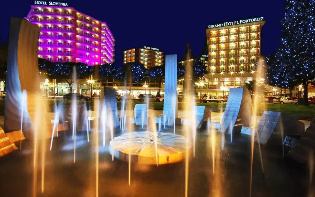 Hotel Riviera - LifeClass Hotels & Spa