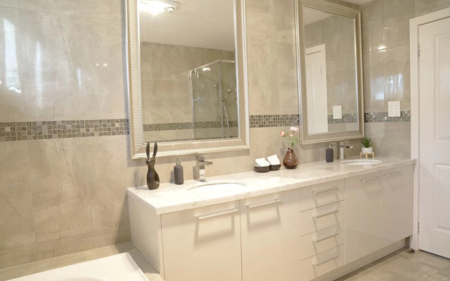 Melbourne Luxury Villa at Doncaster