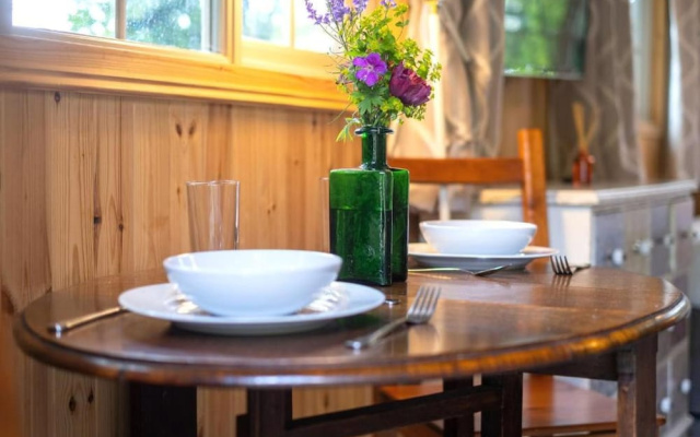 Host Stay The Eco Cabin