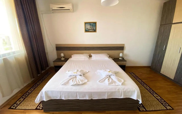 Apartments Yana