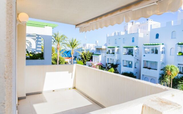 Oasis Club II Triplex Apartment