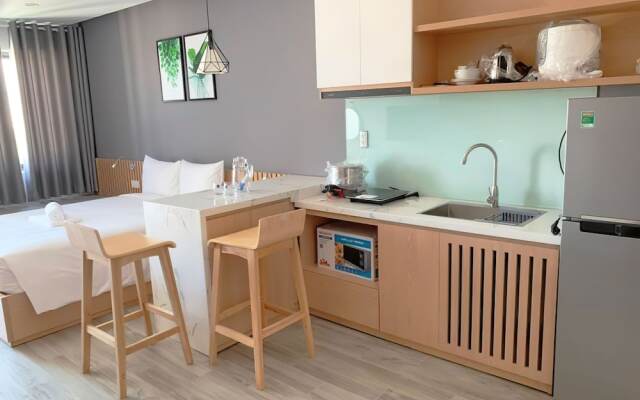 Davis House  Apartment