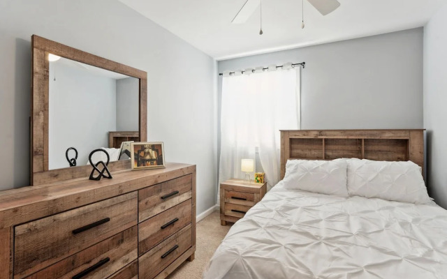 Philadelphia Vacation Rental Near Public Transit!