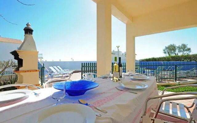 Villa Aguia