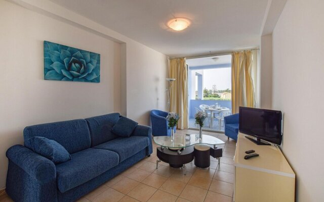 Nice Apartment in Isca Marina With 1 Bedrooms