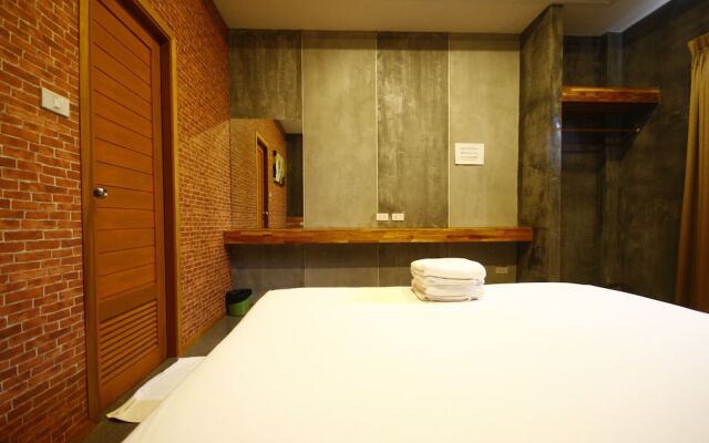Suanmaithara Resort