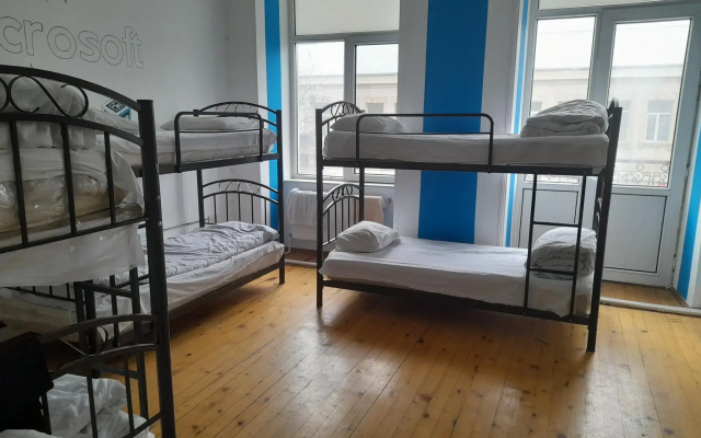 Hostel White City