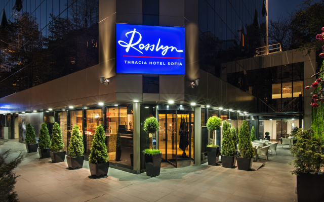 Rosslyn Thracia Hotel