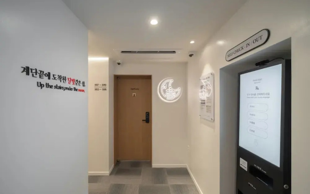Hotel DALSTAIR Seoul Jongno